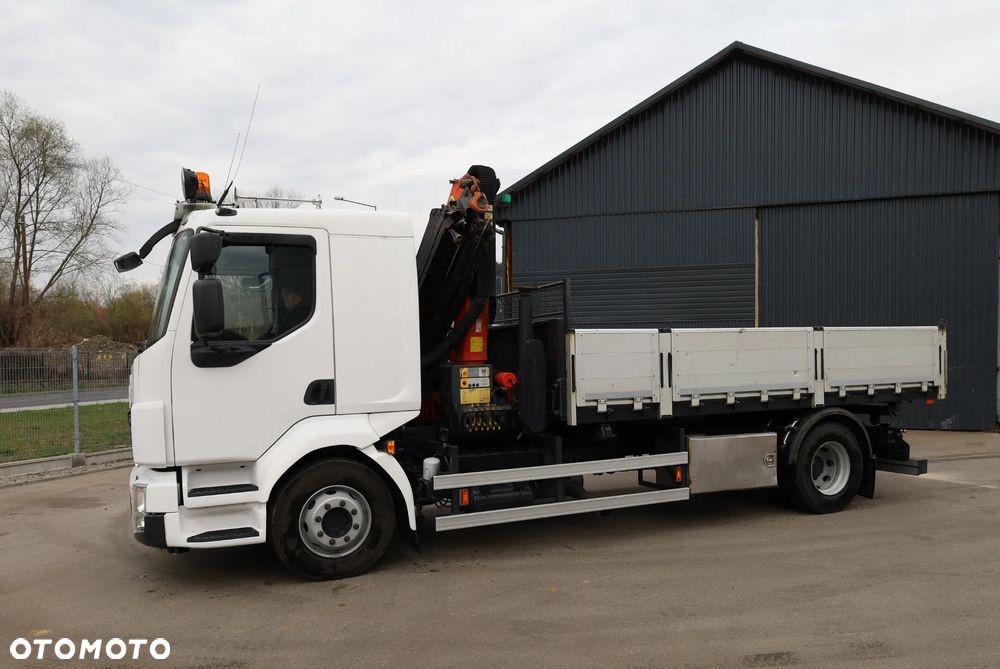 Volvo FL - 3