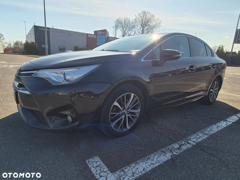 Toyota Avensis 2.0 D-4D Prestige - 4