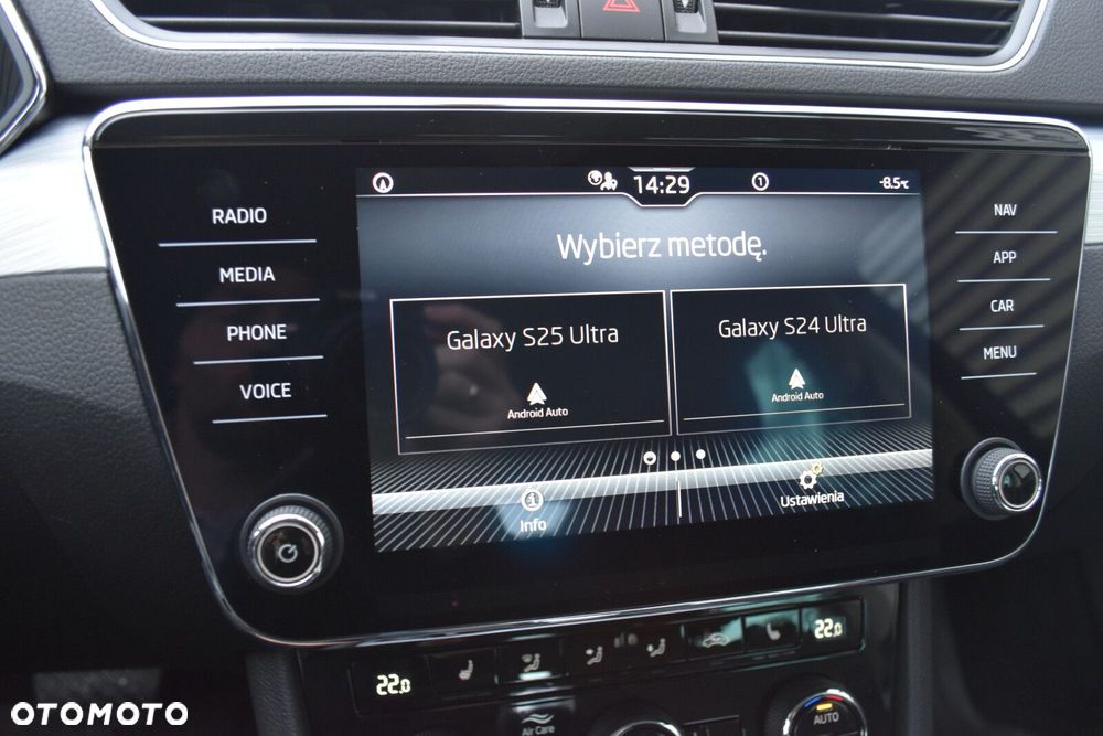 Skoda Superb 2.0 TDI SCR Ambition DSG - 20