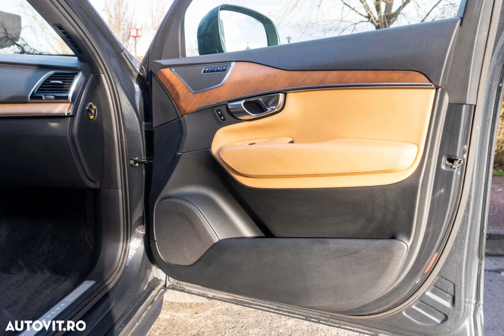 Volvo XC 90 D5 AWD Inscription - 29