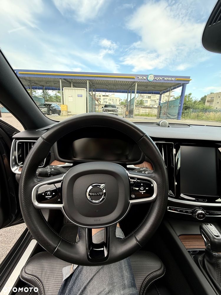 Volvo V60 T6 AWD Inscription - 34