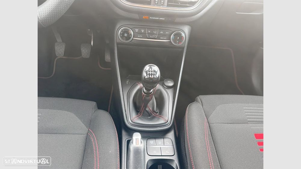 Ford Fiesta 1.0 EcoBoost ST-Line X - 22