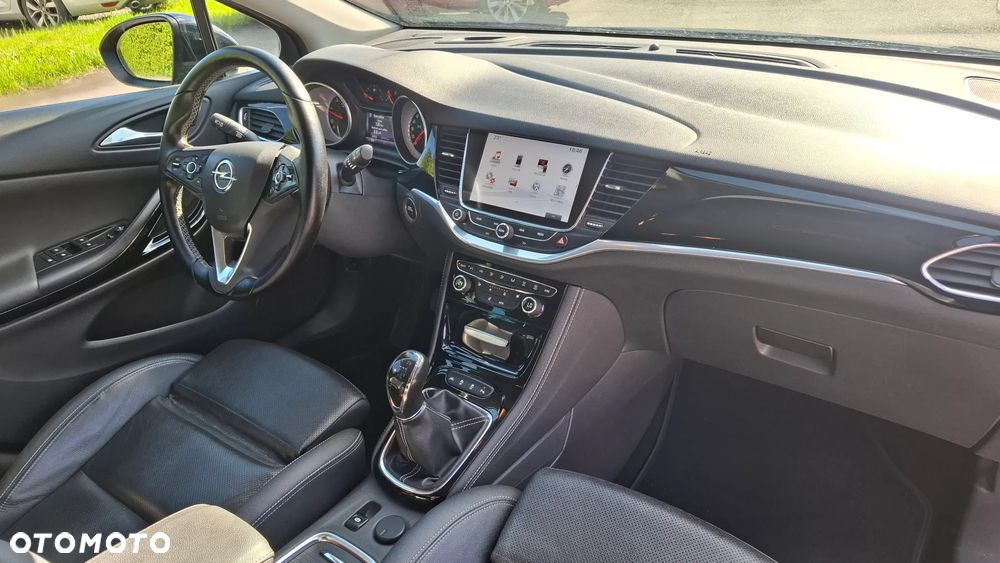 Opel Astra 1.6 CDTI Elite S&S - 9