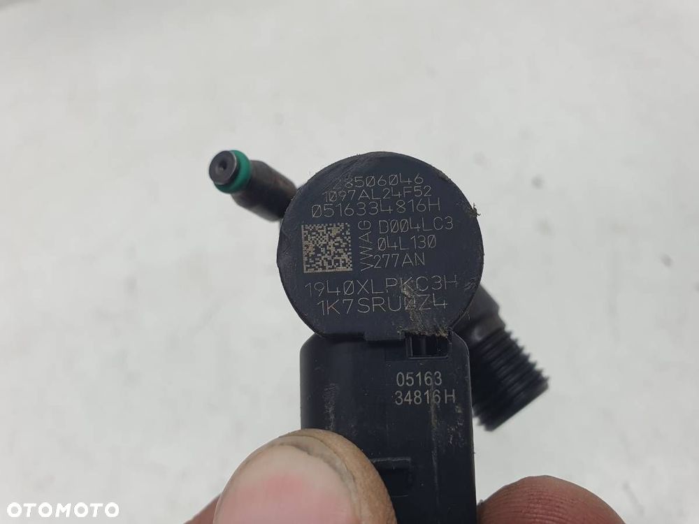 WTRYSKIWACZ WTRYSK 1.6 TDI 115 VW GOLF VII 04L130277AN - 2
