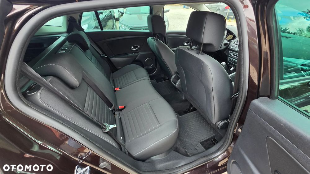 Renault Megane 1.2 16V TCe Energy Limited EU6 - 8