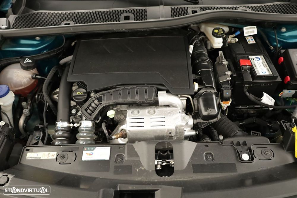 Peugeot 2008 1.2 PureTech Allure - 24