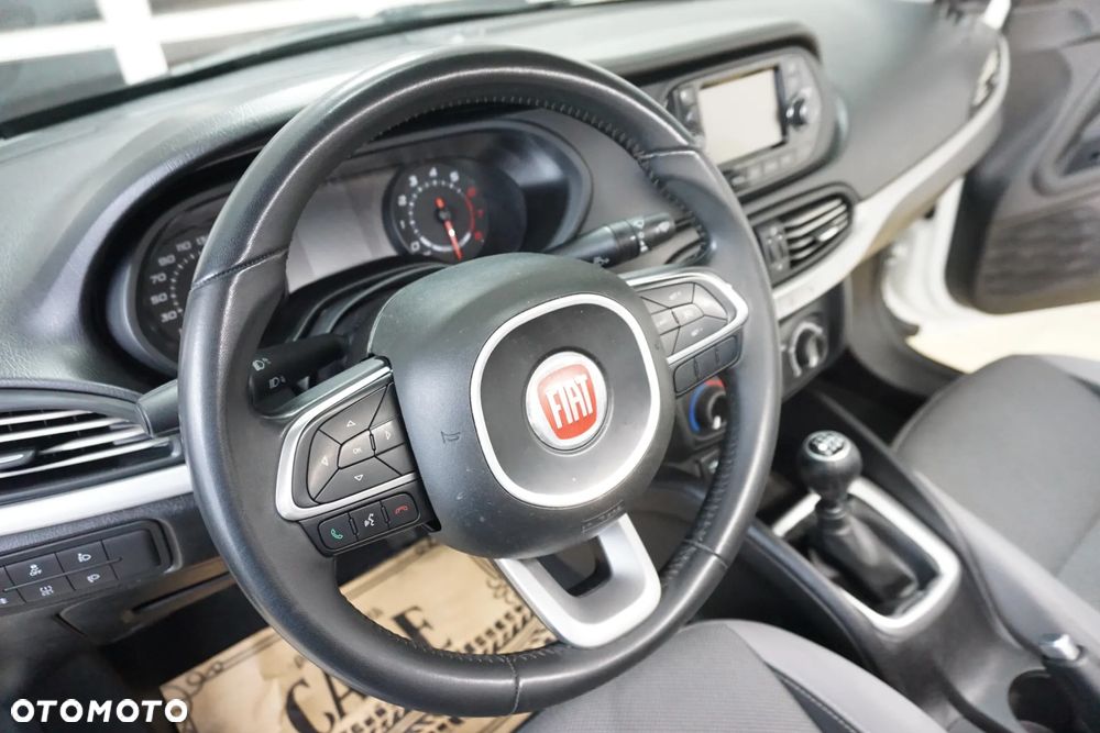 Fiat Tipo 1.4 16V Pop - 17