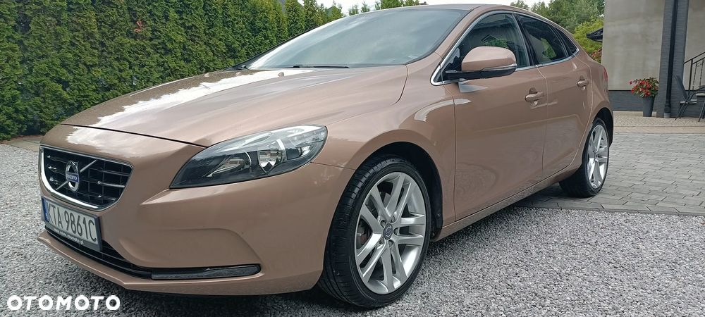 Volvo V40 D4 Summum - 13