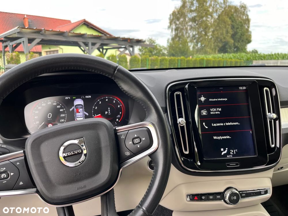 Volvo XC 40 T4 - 6