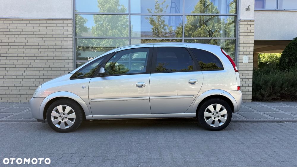 Opel Meriva 1.6 16V Cosmo - 4