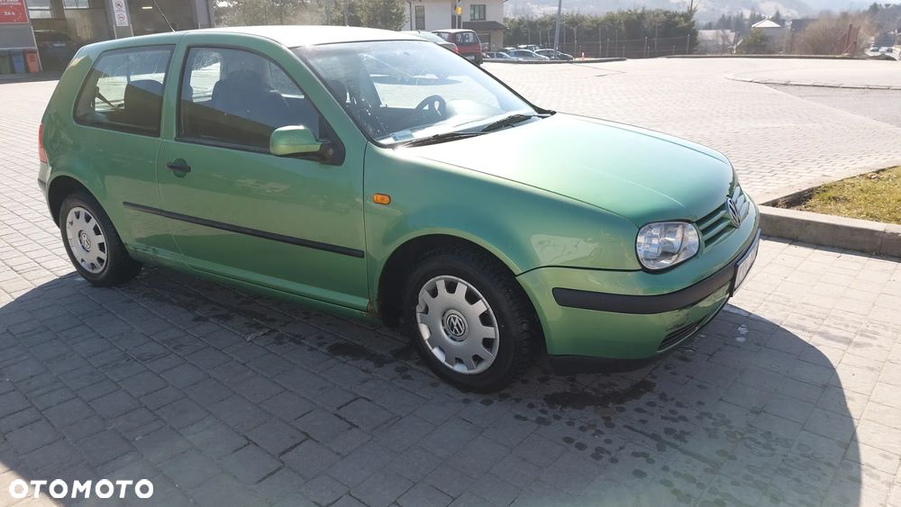 Volkswagen Golf 1.4 Comfortline - 2