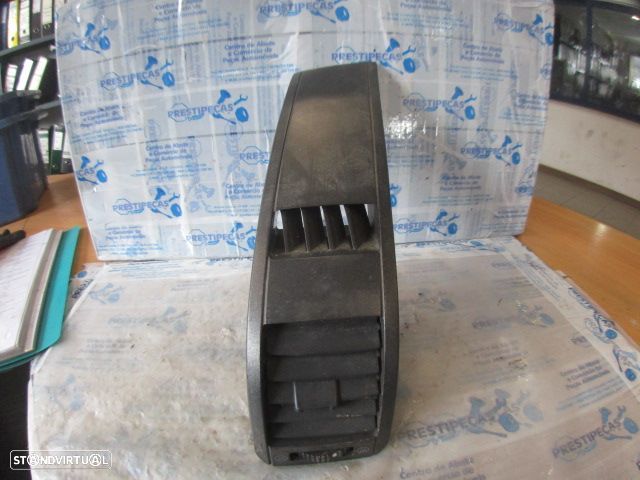 Grelha Friso 6963A08000 7654608000 SSANGYONG REXTON 2005 2.7XDI 165CV 5P CINZA ESQ GRE VENTILAÇÃO - 1
