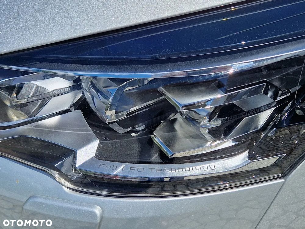 Peugeot 508 BlueHDi 180 EAT6 Stop&Start GT - 31