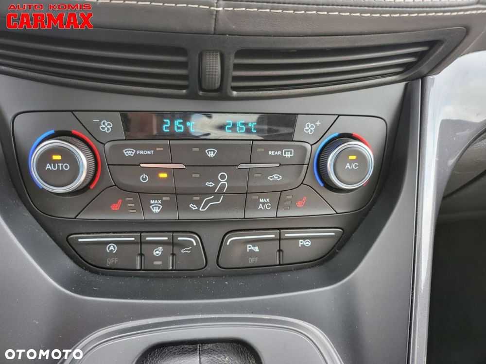 Ford Kuga 2.0 TDCi 4x4 Vignale - 22