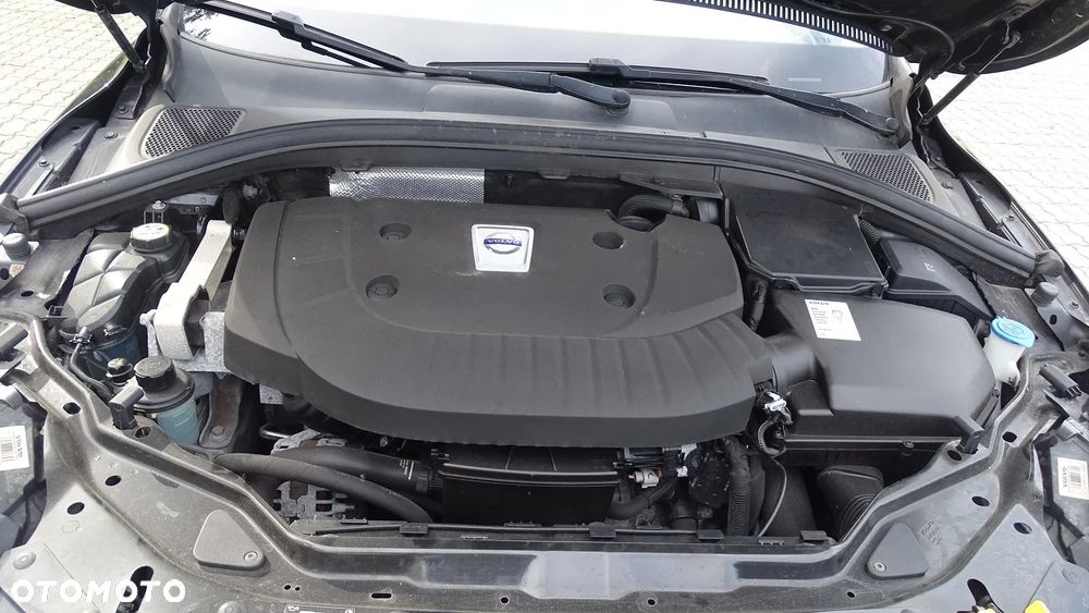 Volvo XC 60 - 21