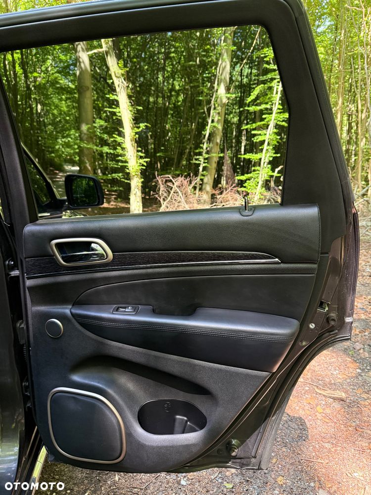 Jeep Grand Cherokee 3.0 CRD Summit - 26