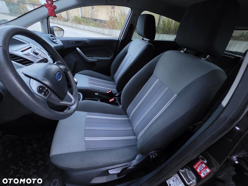 Ford Fiesta 1.25 Viva - 22