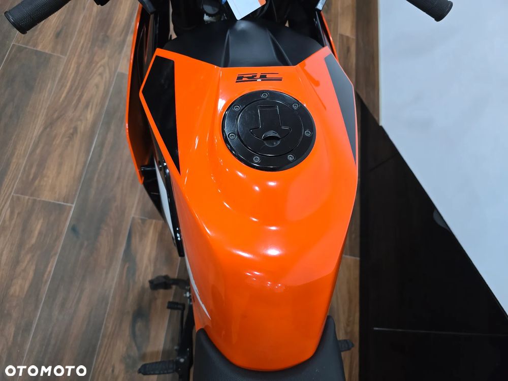 KTM RC 125 - 17