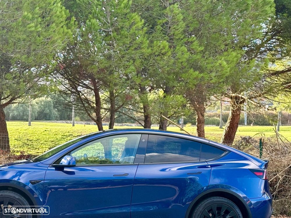 Tesla Model Y Long Range Tração Integral - 18