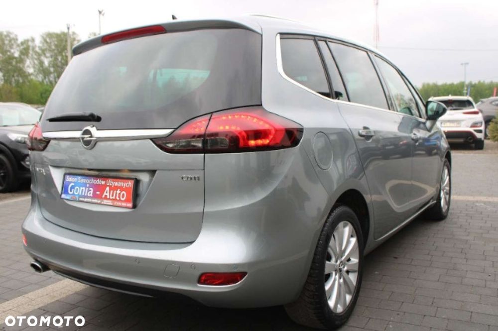 Opel Zafira - 13