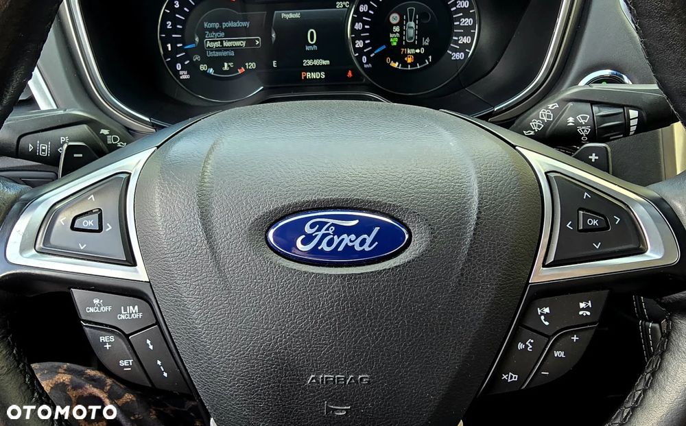 Ford Mondeo 2.0 EcoBlue Vignale - 31