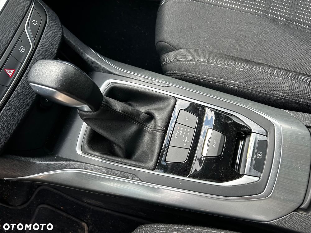 Peugeot 308 - 12