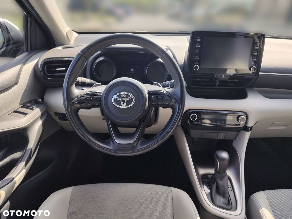 Toyota Yaris 1.5 Selection Elegant CVT - 13