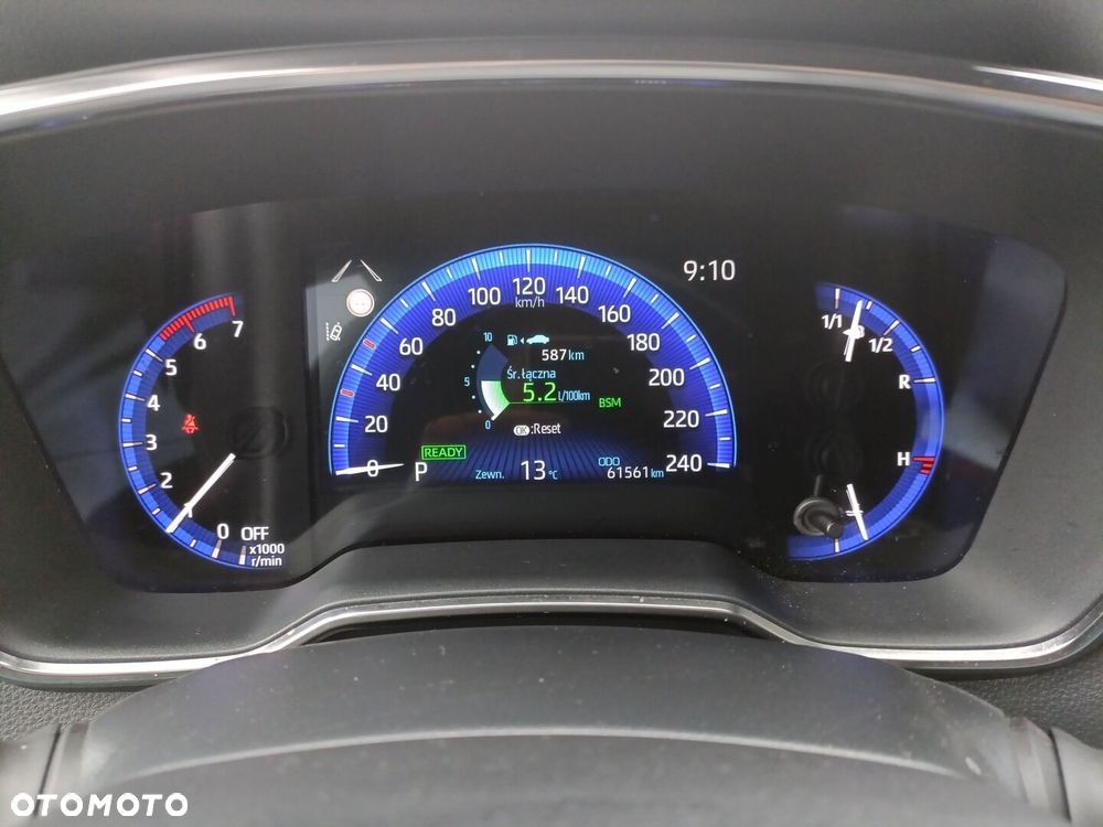 Toyota Corolla 1.8 Hybrid GPF Executive - 17