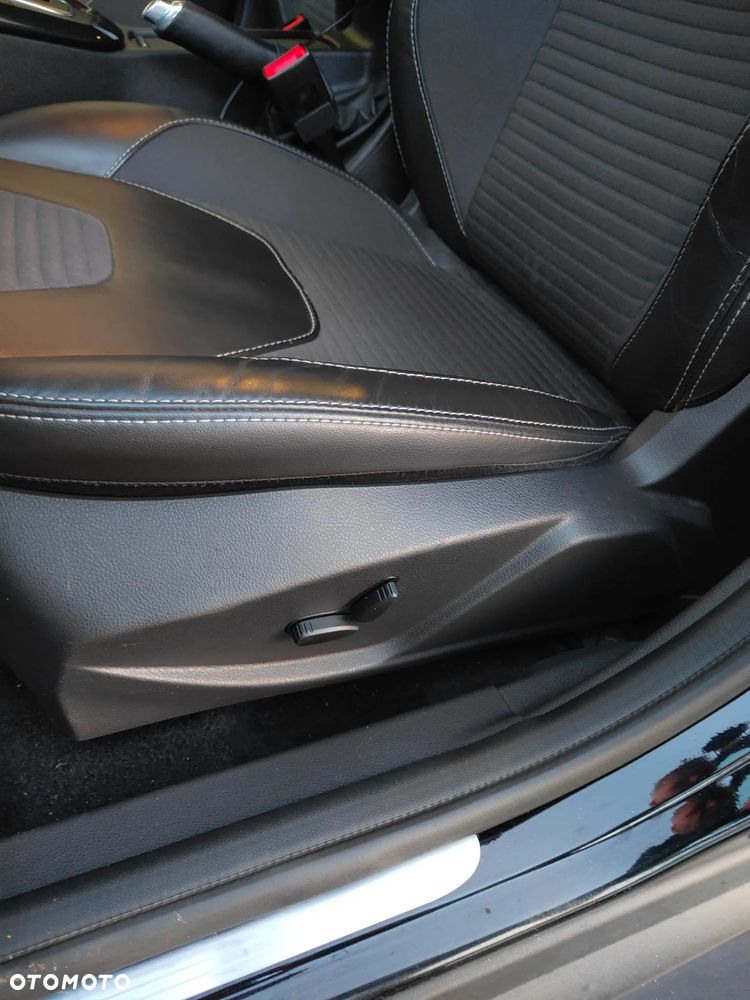 Ford Focus 1.5 EcoBoost STart-Stopp-System ACTIVE X - 19