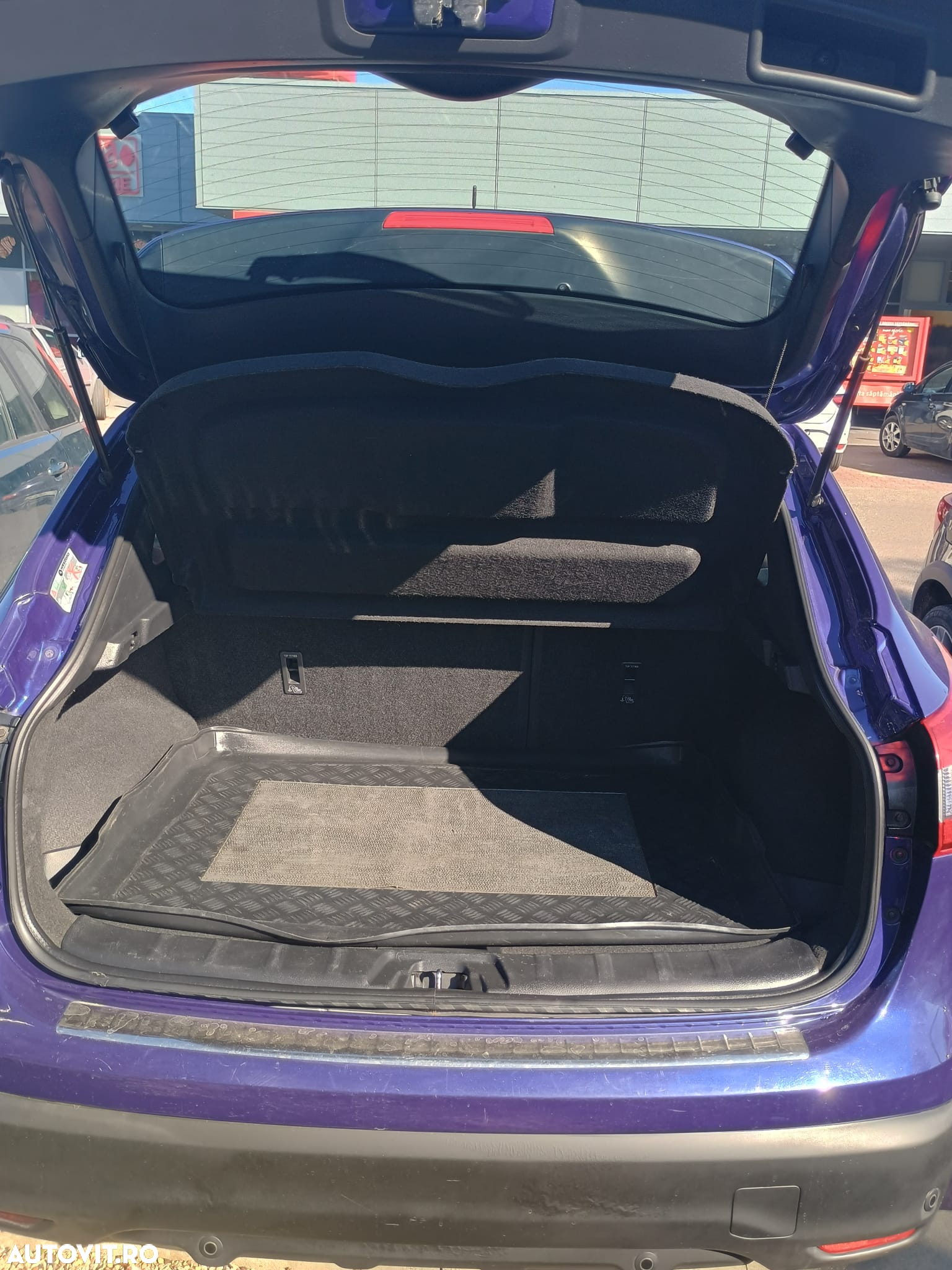 Nissan Qashqai 1.2 DIG-T ACENTA - 12