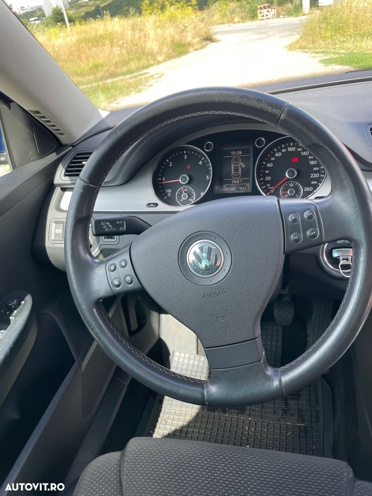 Volkswagen Passat 2.0 TDI DPF Comfortline - 17