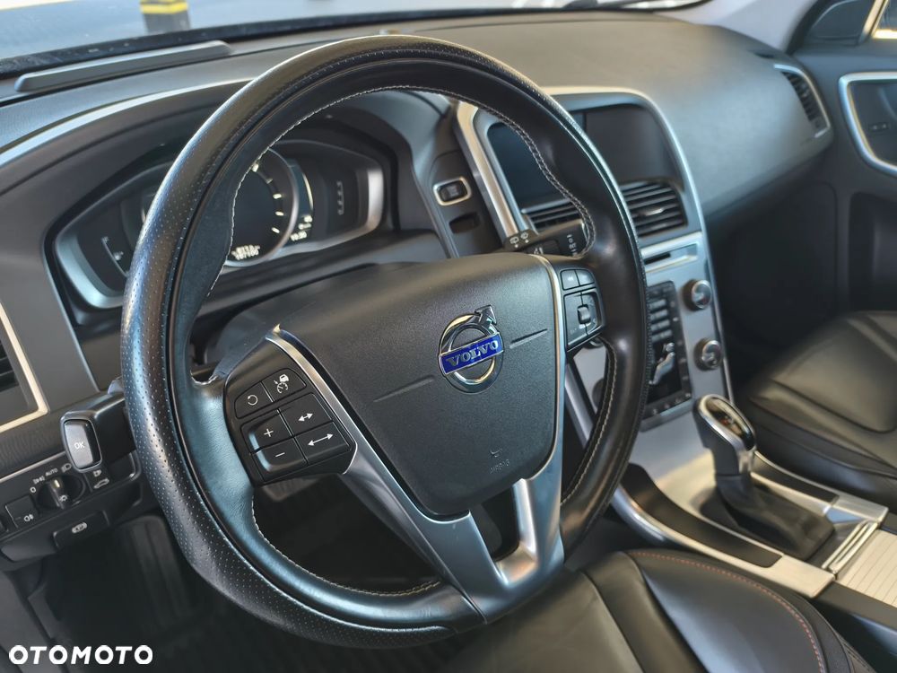Volvo XC 60 D4 Geartronic Ocean Race - 20