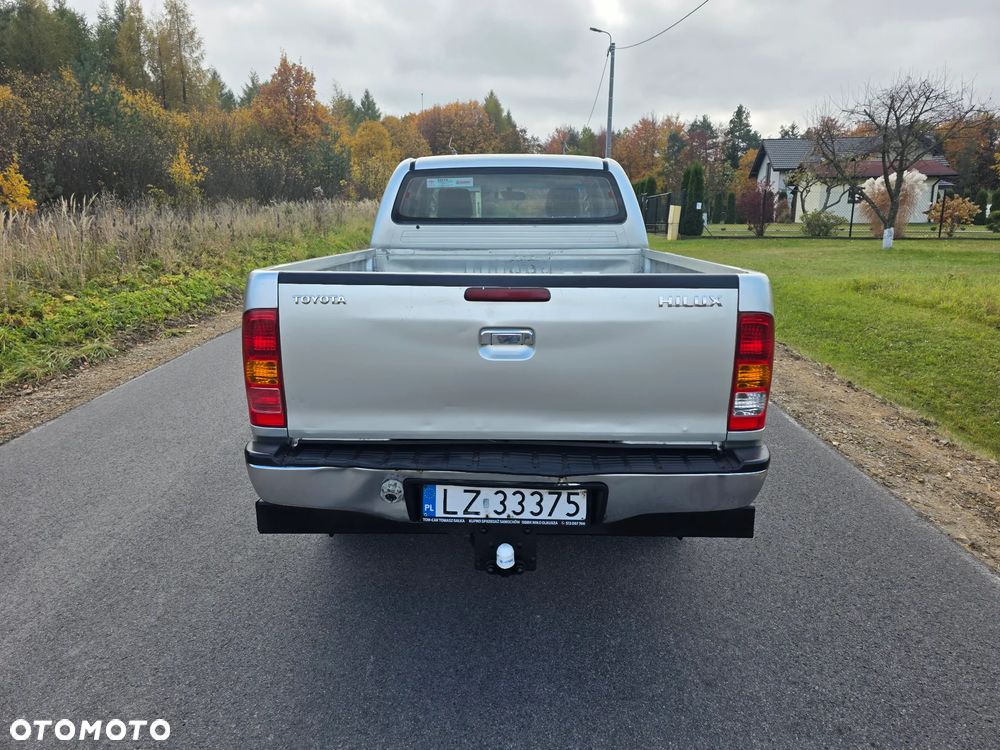 Toyota Hilux - 9