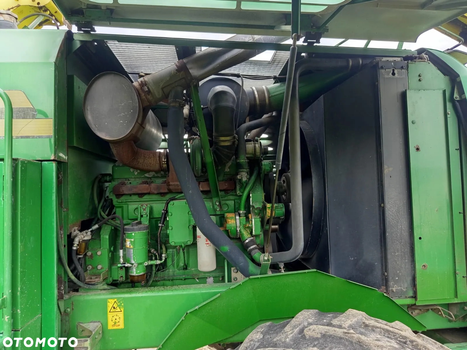 John Deere 7600 - 4