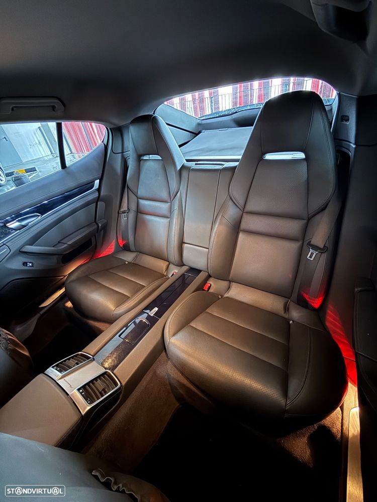 Porsche Panamera S E-Hybrid - 18