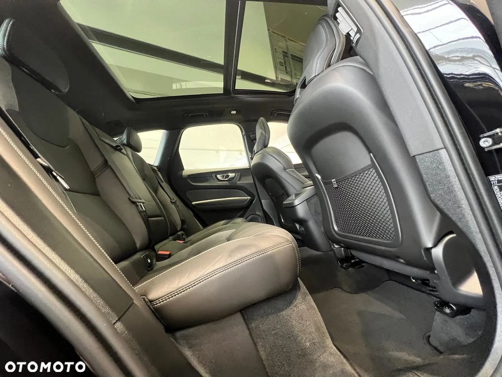 Volvo XC 60 - 19