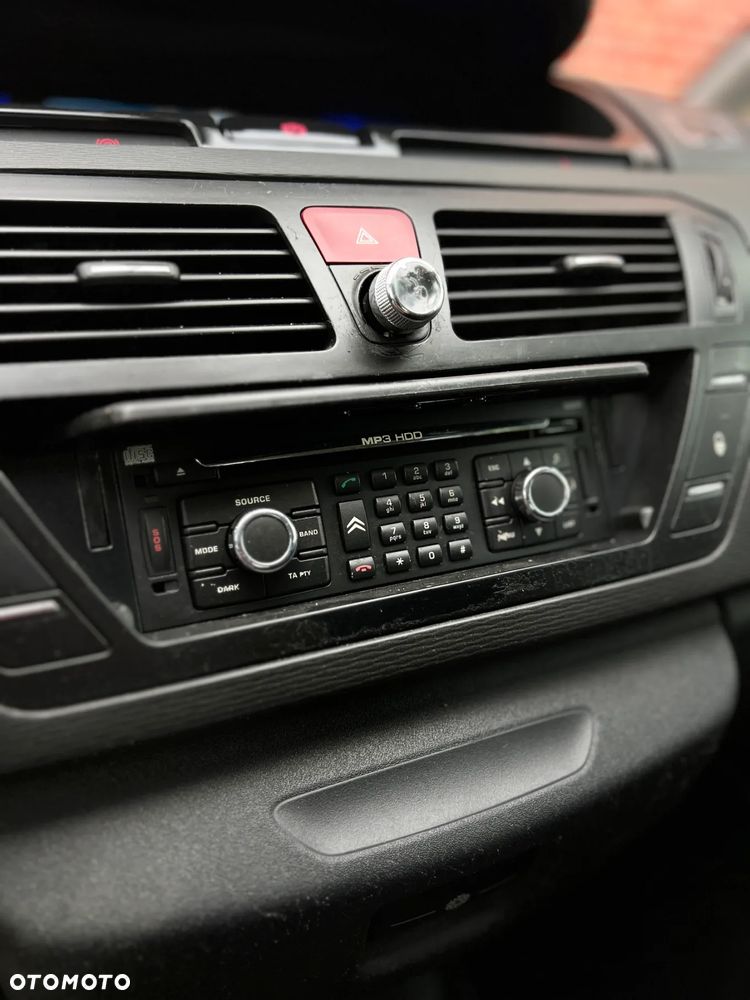 Citroën C4 Picasso - 23