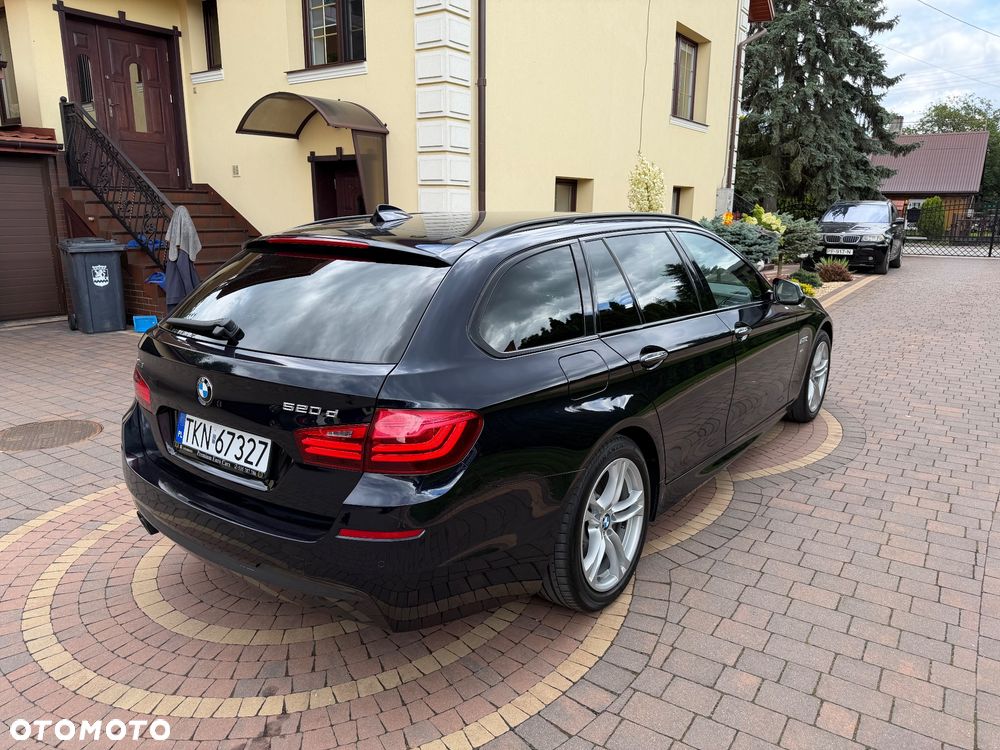 BMW Seria 5 520d xDrive M Sport Edition - 12