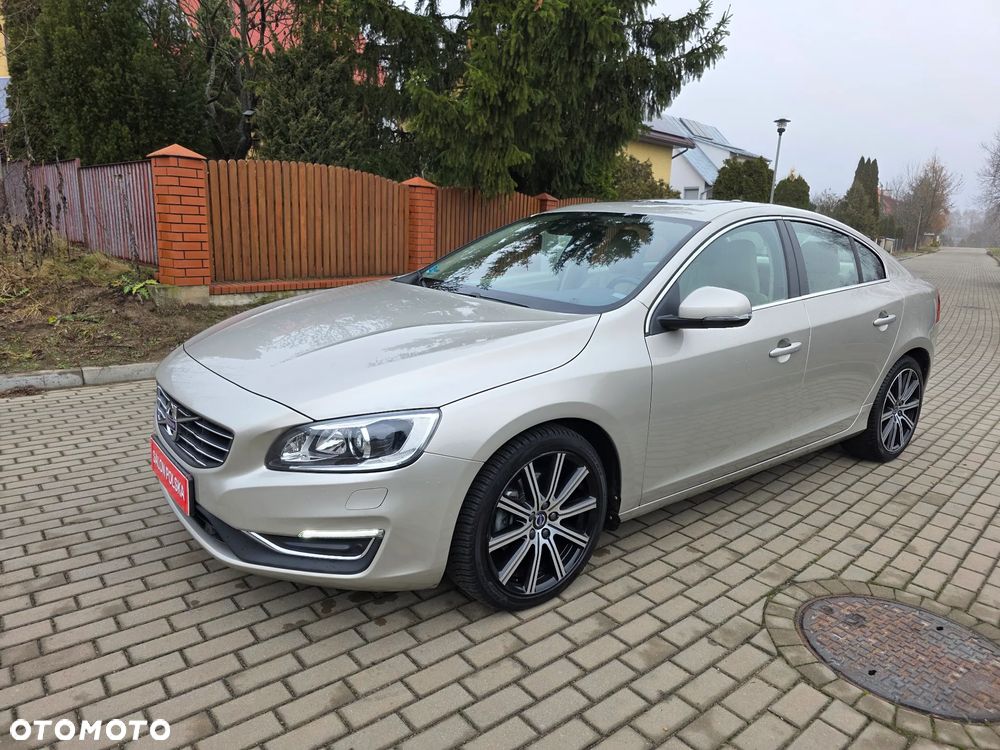 Volvo S60 D4 Geartronic Summum - 1