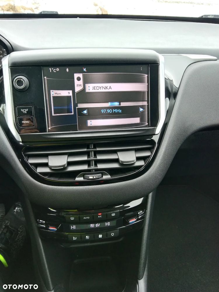 Peugeot 208 1.4 VTi Active - 12