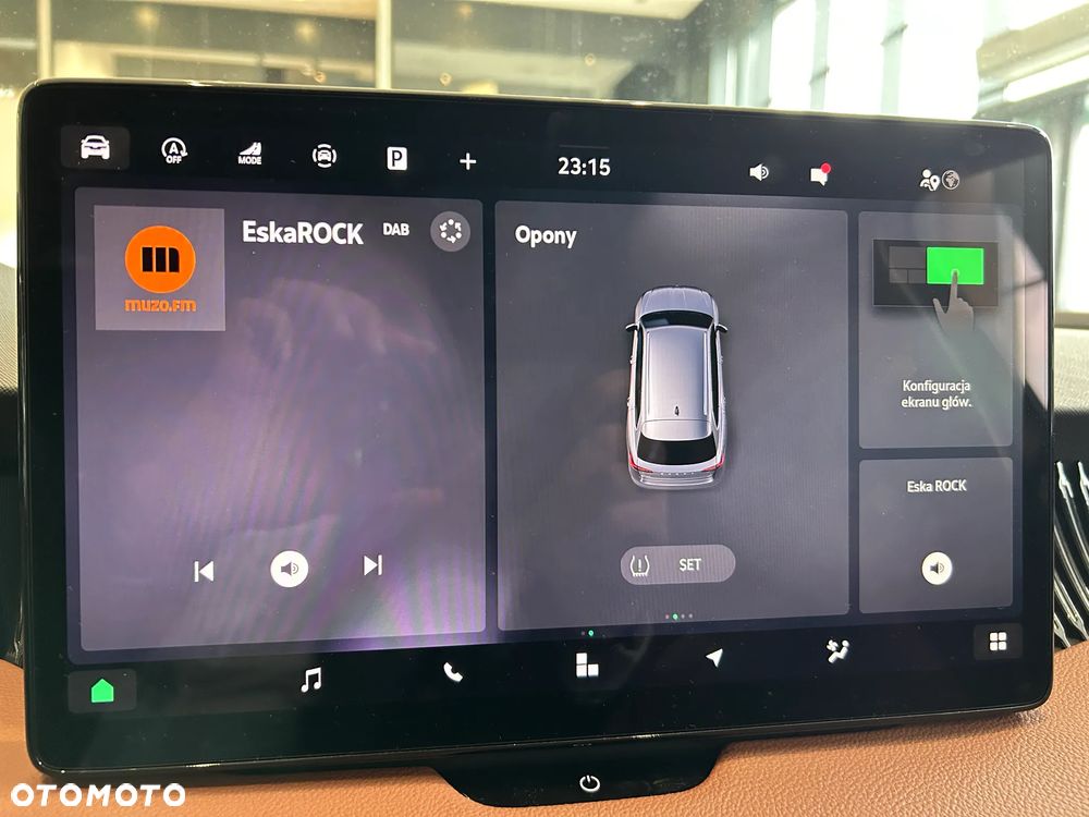 Skoda Superb 2.0 TDI SCR 4x4 L&K DSG - 24