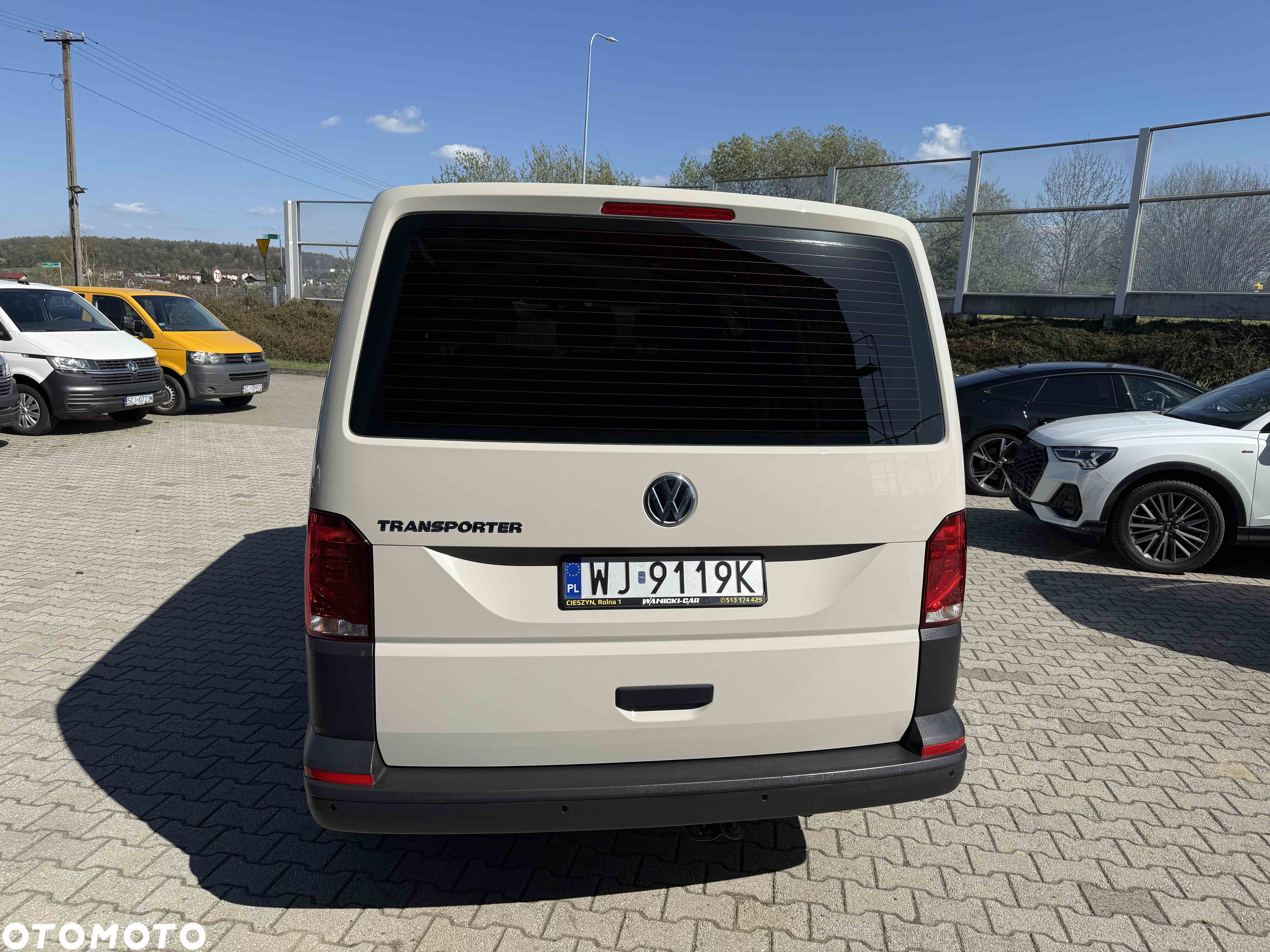 Volkswagen Transporter - 3