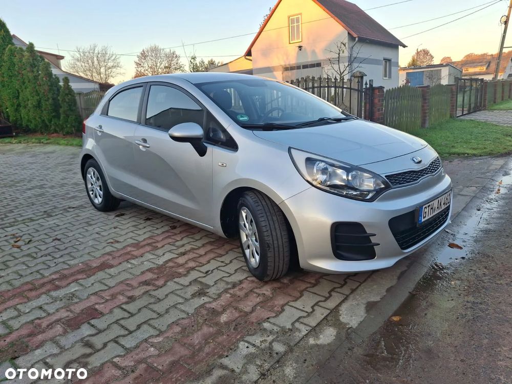 Kia Rio 1.2 Dream-Team Edition - 3