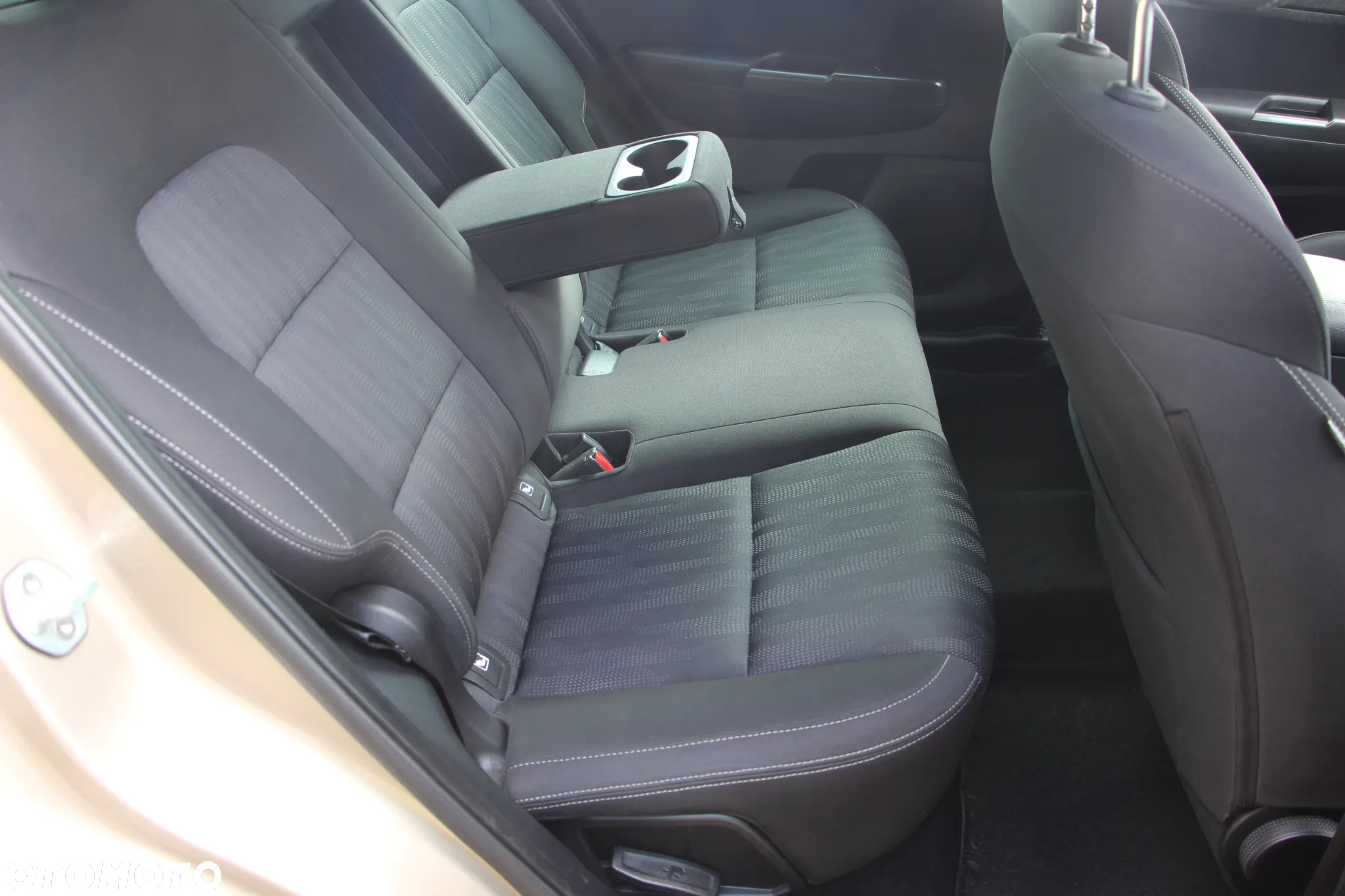 Kia Sportage 1.6 GDI M 2WD - 9