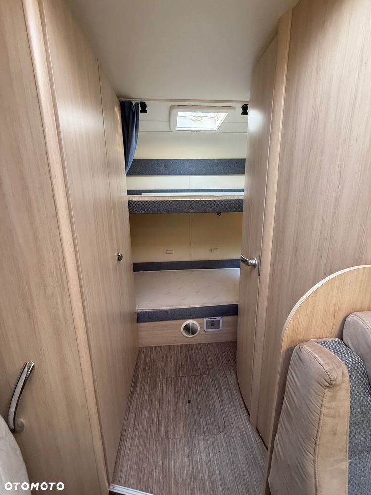 Hobby Kamper,camper I właściciel garażowany 6-osób - 20