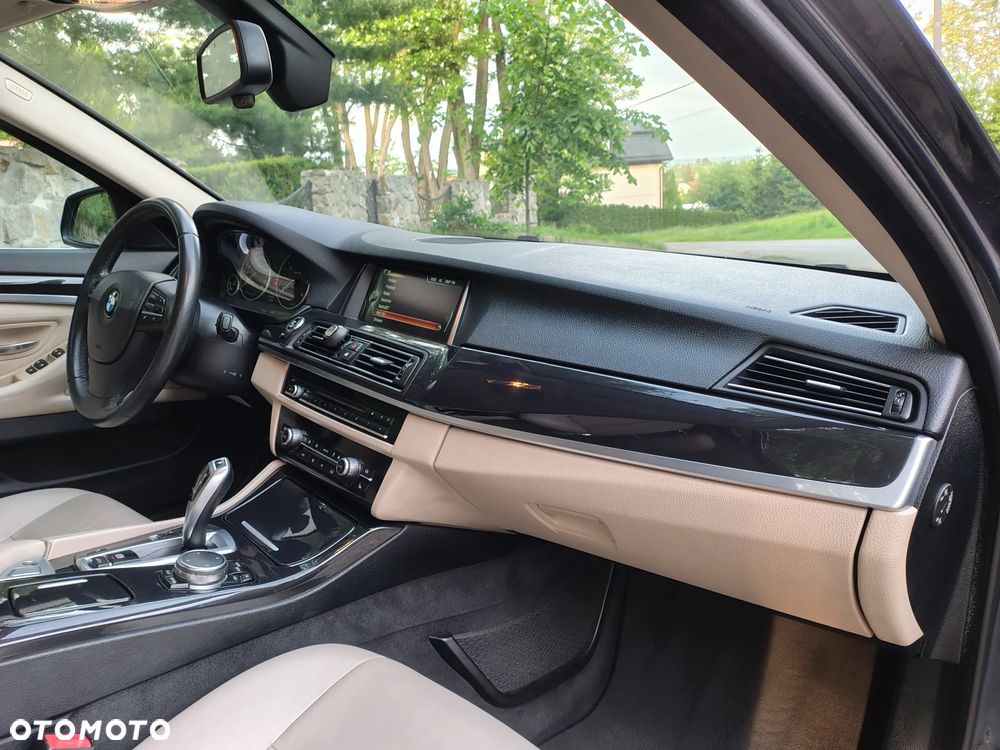 BMW Seria 5 518d Luxury Line - 20
