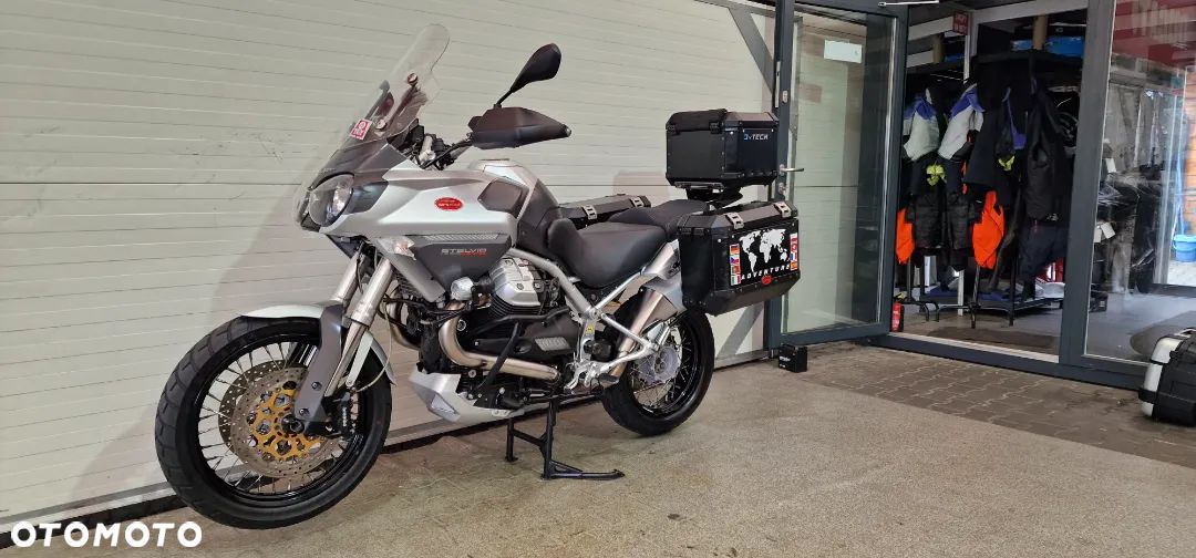 Moto Guzzi Stelvio - 1