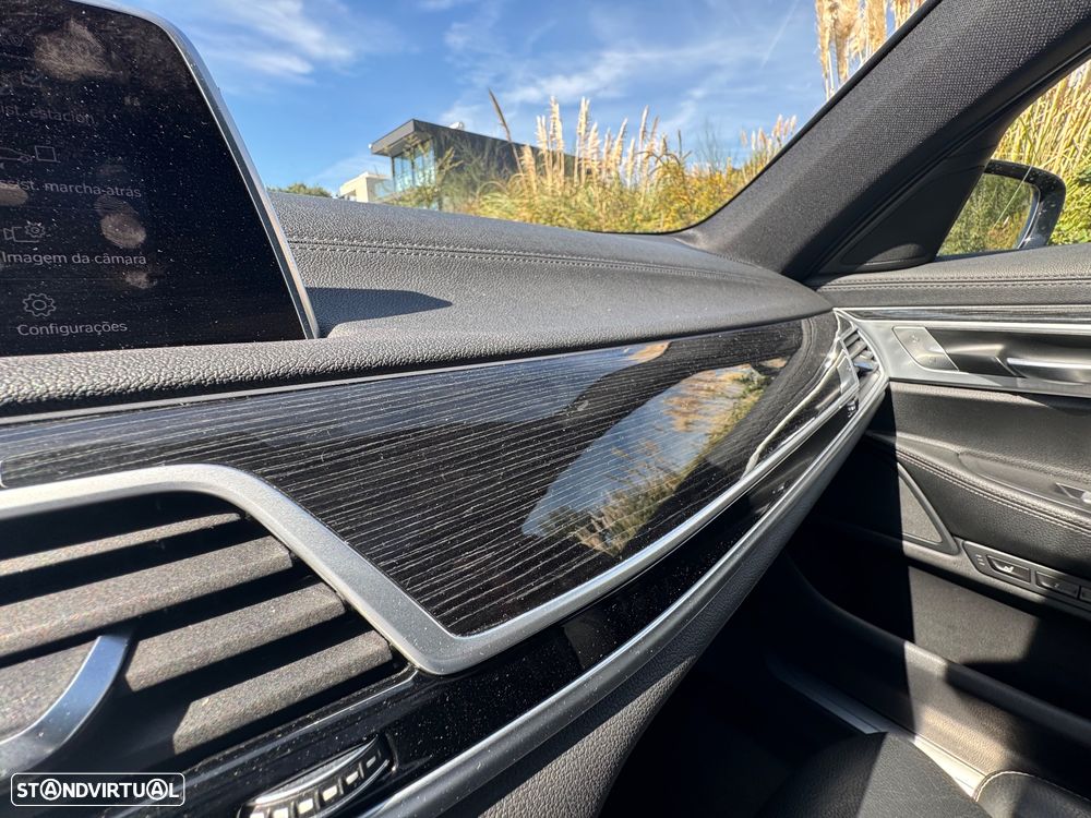 BMW 745 Le xDrive iPerformance Pack M Auto - 18