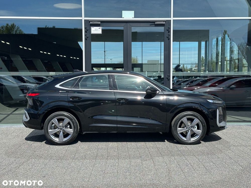 Audi Q3 Sportback - 6