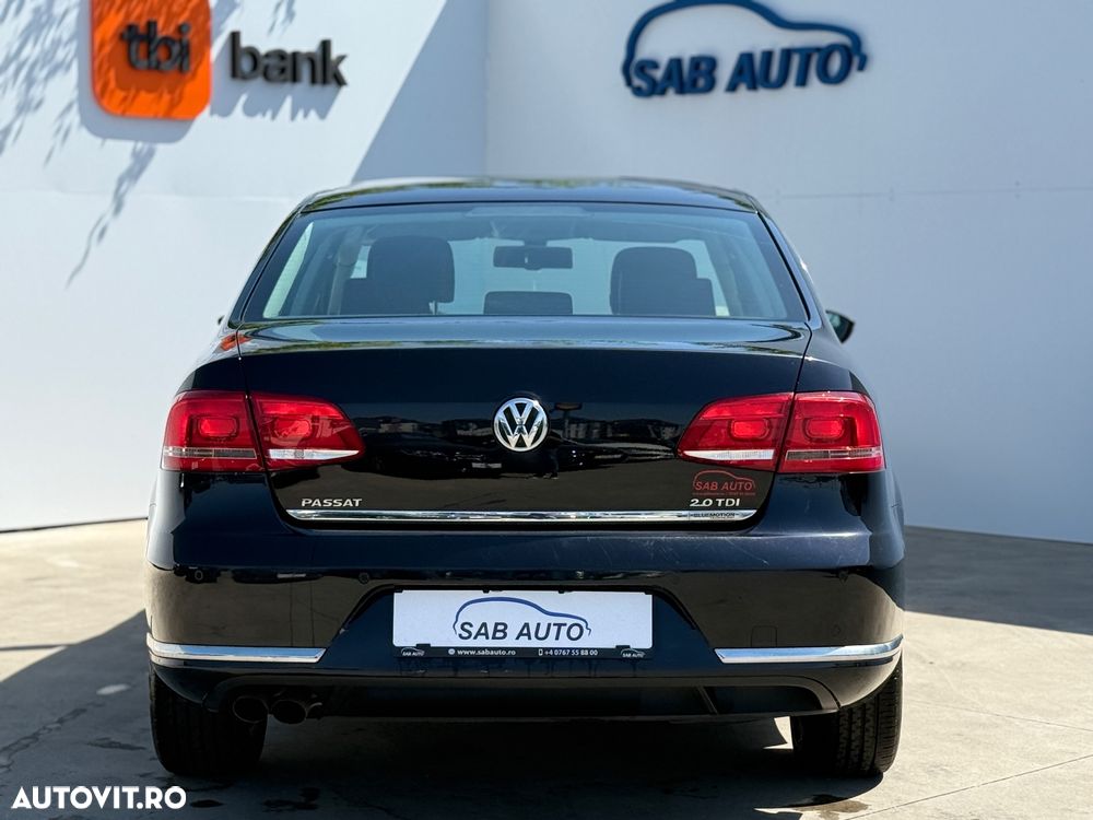 Volkswagen Passat 2.0 TDI DSG BlueMotion Technology Comfortline - 20
